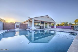 6815 S 19TH Lane, Phoenix, AZ 85041