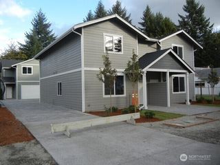 1214 Hall Street SE #A&B, Lacey, WA 98503