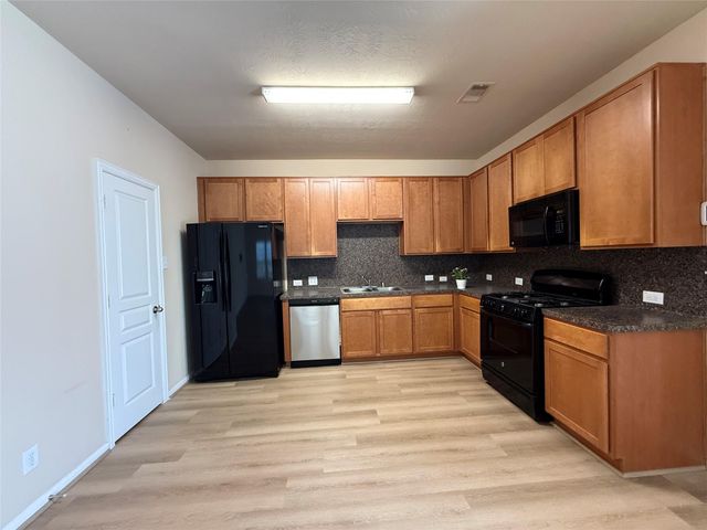 8206 Malago Point Drive, Cypress, TX 77433