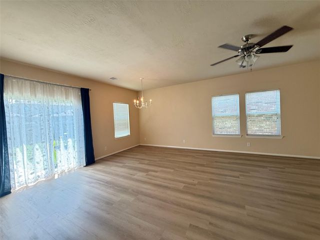 8206 Malago Point Drive, Cypress, TX 77433
