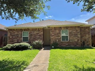 8206 Malago Point Drive, Cypress, TX 77433