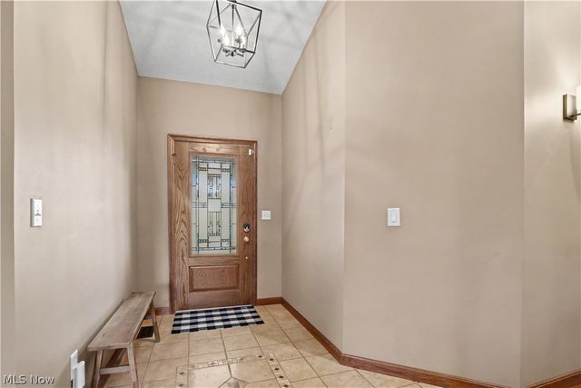 805 Wynncrest Drive, Marietta, OH 45750