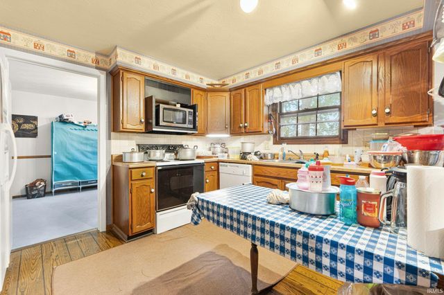 6601 Bennington Drive, Fort Wayne, IN 46815