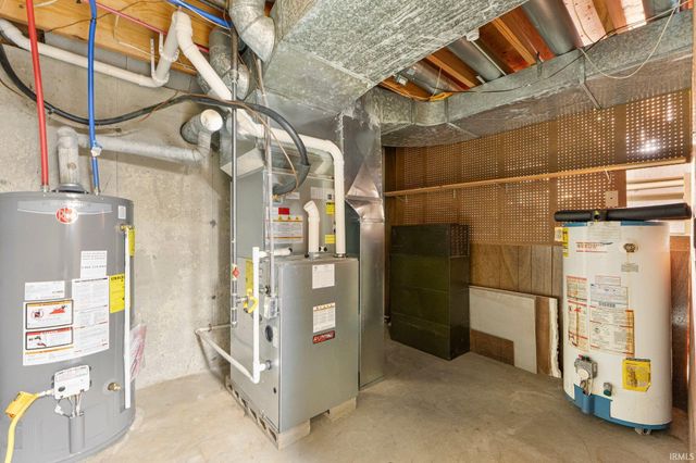 6601 Bennington Drive, Fort Wayne, IN 46815