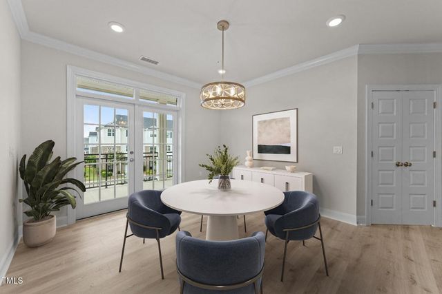 1600 Gathering Park Circle 204, Cary, NC 27519