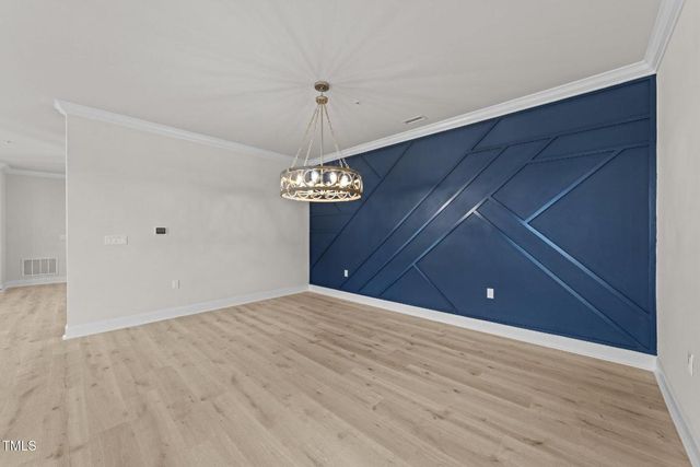 1600 Gathering Park Circle 204, Cary, NC 27519