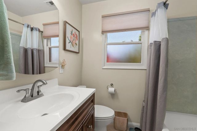 6562 Eldridge St, San Diego, CA 92120