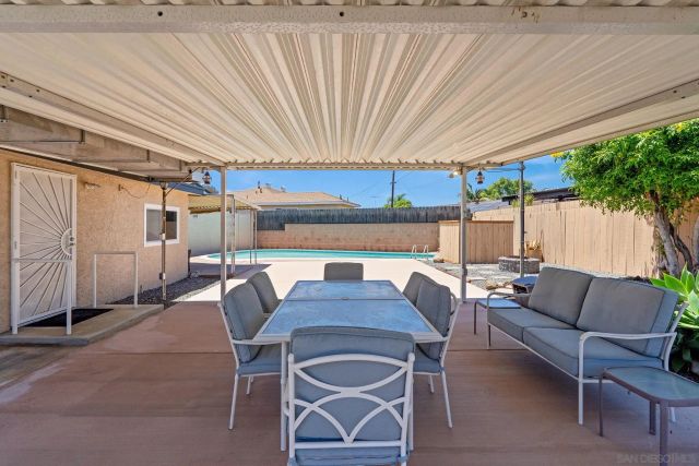 6562 Eldridge St, San Diego, CA 92120