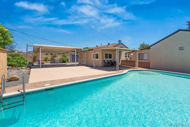 6562 Eldridge St, San Diego, CA 92120