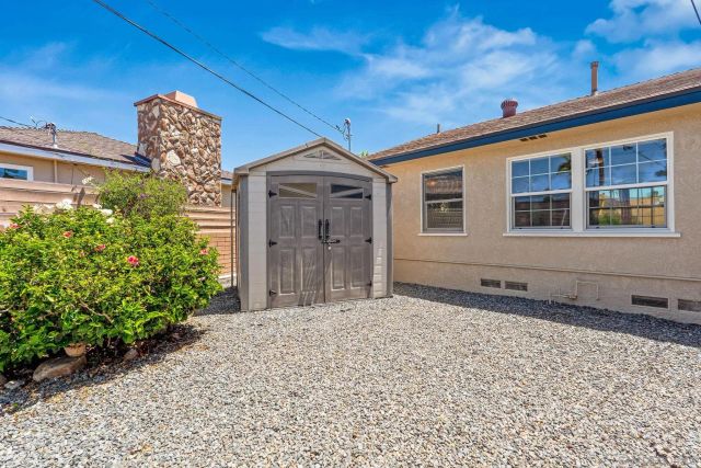 6562 Eldridge St, San Diego, CA 92120