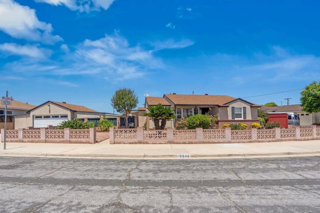 6562 Eldridge St, San Diego, CA 92120