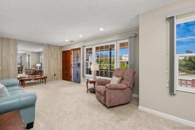 6562 Eldridge St, San Diego, CA 92120