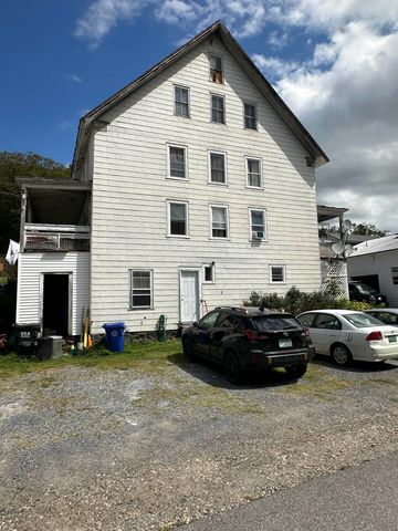 6982 Main Street, Readsboro, VT 05350