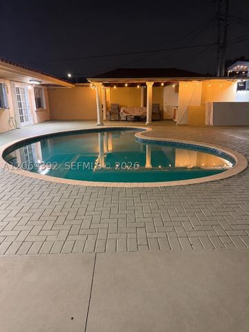 10955 SW 177th Ter, Miami, FL 33157