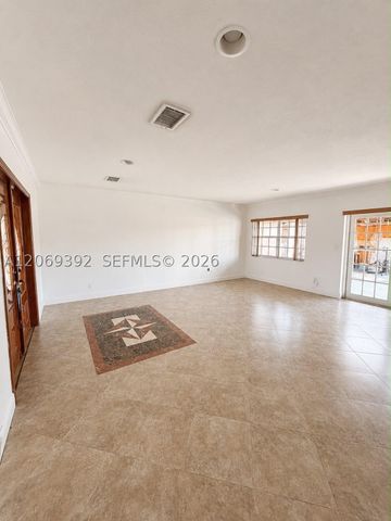 10955 SW 177th Ter, Miami, FL 33157