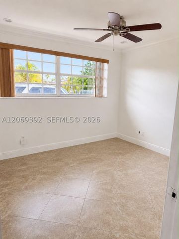 10955 SW 177th Ter, Miami, FL 33157