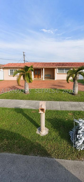 10955 SW 177th Ter, Miami, FL 33157
