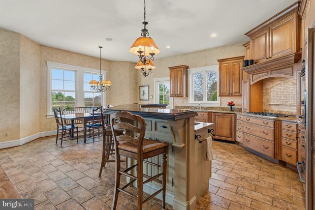 6821 KOANDAH GDNS, Highland, MD 20777