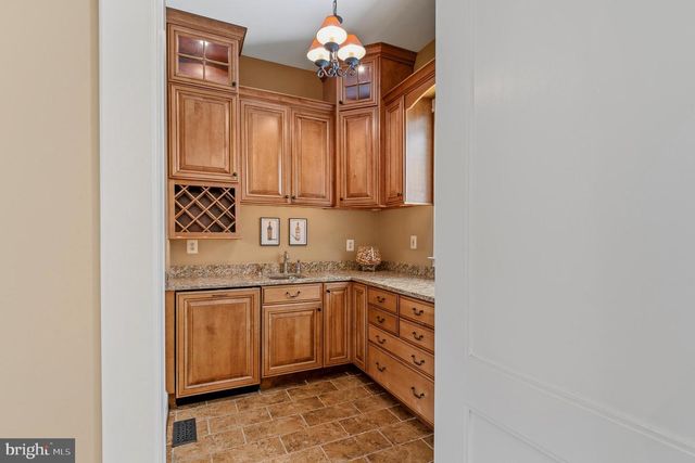 6821 KOANDAH GDNS, Highland, MD 20777