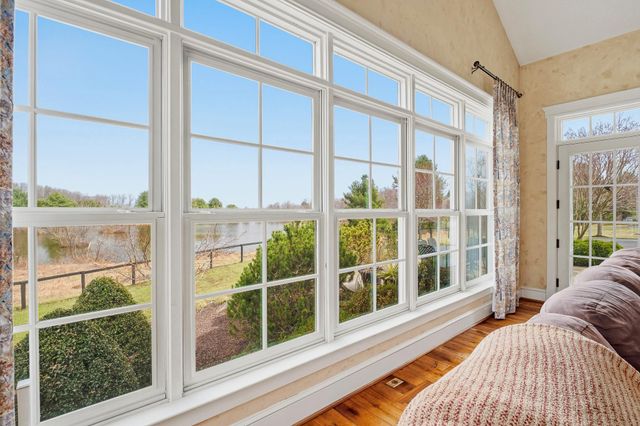 6821 KOANDAH GDNS, Highland, MD 20777