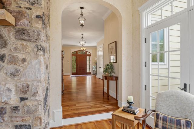 6821 KOANDAH GDNS, Highland, MD 20777