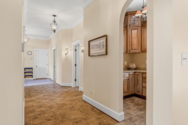 6821 KOANDAH GDNS, Highland, MD 20777