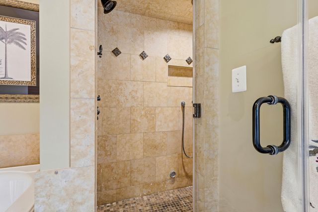 6821 KOANDAH GDNS, Highland, MD 20777