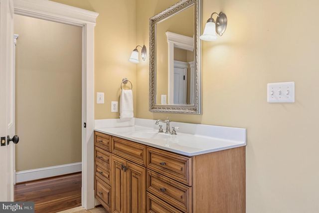 6821 KOANDAH GDNS, Highland, MD 20777