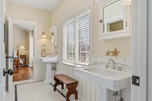 6821 KOANDAH GDNS, Highland, MD 20777