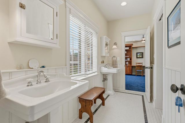 6821 KOANDAH GDNS, Highland, MD 20777