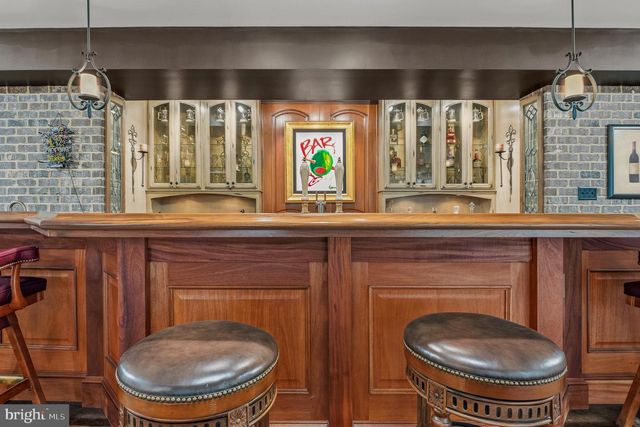 6821 KOANDAH GDNS, Highland, MD 20777