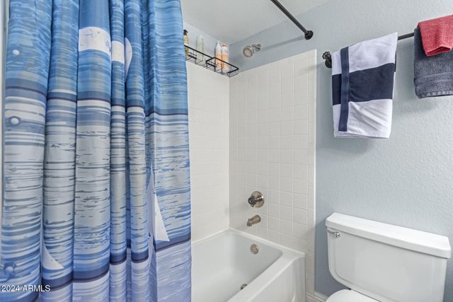 12326 S SHOSHONI Drive, Phoenix, AZ 85044