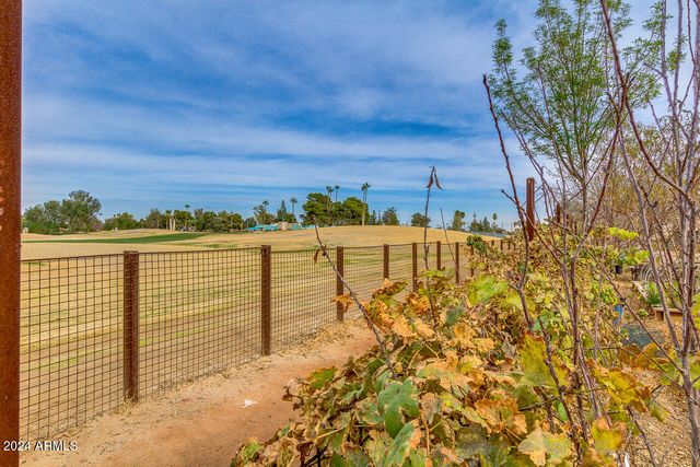 12326 S SHOSHONI Drive, Phoenix, AZ 85044