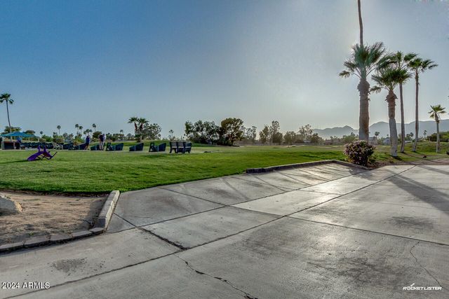 12326 S SHOSHONI Drive, Phoenix, AZ 85044