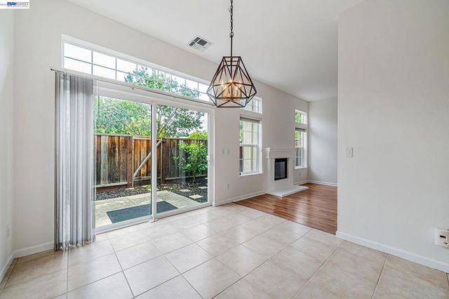4251 Lucero Ct, Pleasanton, CA 94588