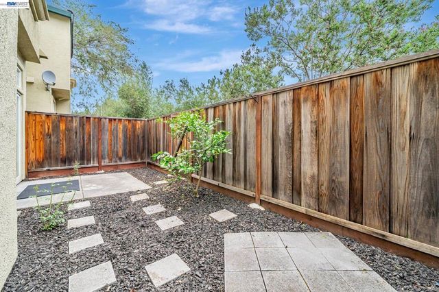 4251 Lucero Ct, Pleasanton, CA 94588