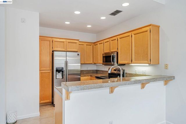 4251 Lucero Ct, Pleasanton, CA 94588