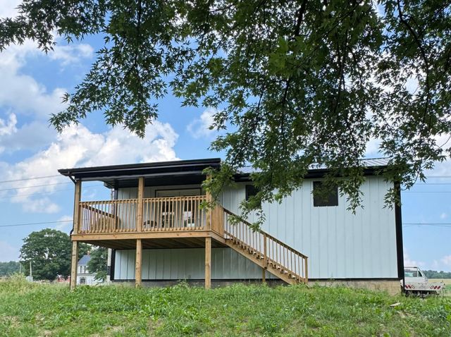 26563 Tarlton Adelphi Road, Laurelville, OH 43135