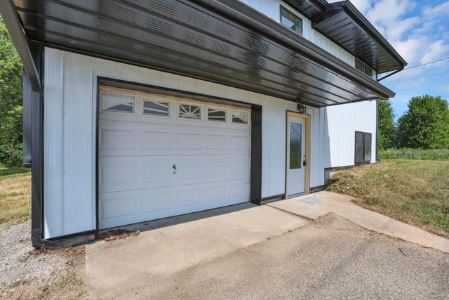 26563 Tarlton Adelphi Road, Laurelville, OH 43135
