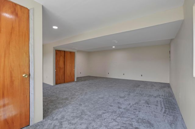 26563 Tarlton Adelphi Road, Laurelville, OH 43135
