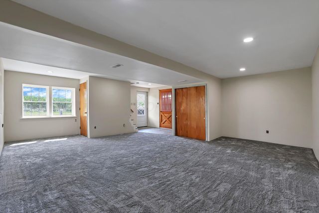 26563 Tarlton Adelphi Road, Laurelville, OH 43135