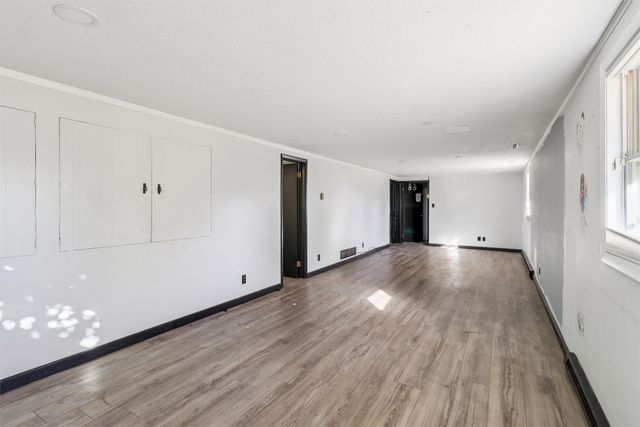 306 E 20th Street N, Newton, IA 50208