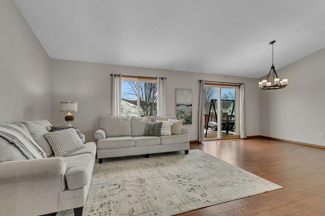 1540 Timberdoodle Drive, Saint Cloud, MN 56303