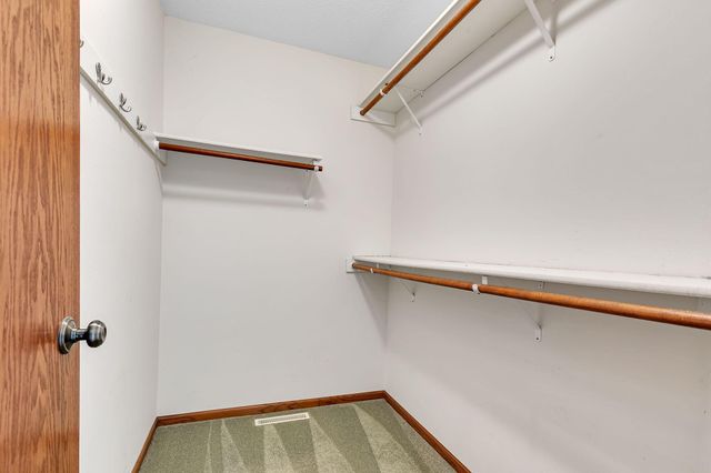 1540 Timberdoodle Drive, Saint Cloud, MN 56303