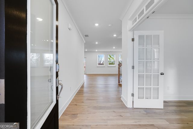 1040 Reagan Drive, Madison, GA 30650