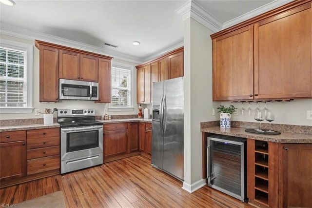 5229 Ordsall PL, Virginia Beach, VA 23455