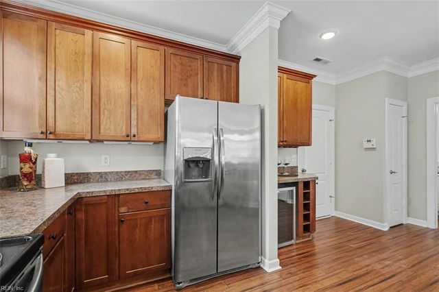 5229 Ordsall PL, Virginia Beach, VA 23455