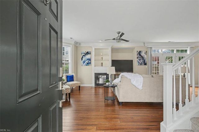 5229 Ordsall PL, Virginia Beach, VA 23455