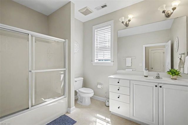 5229 Ordsall PL, Virginia Beach, VA 23455