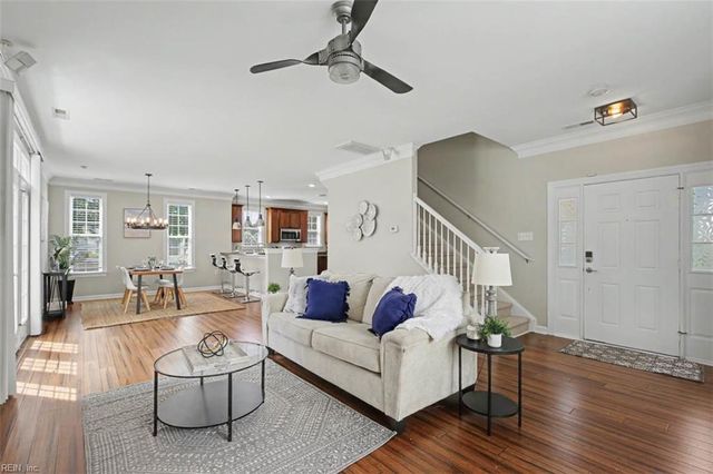 5229 Ordsall PL, Virginia Beach, VA 23455